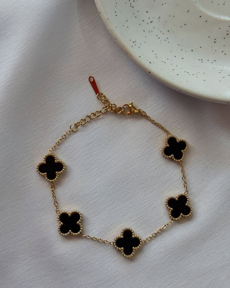 Black Cloves Bracelet  - Anti Tarnish