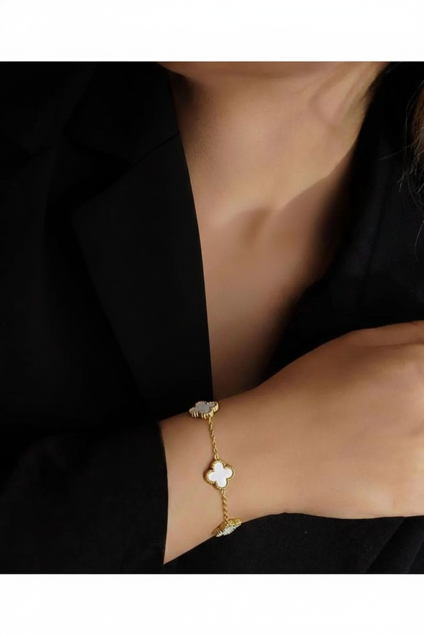 White Cloves Bracelet - Anti tarnish