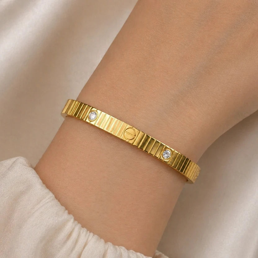 Classic Striped Bracelet - Anti Tarnish