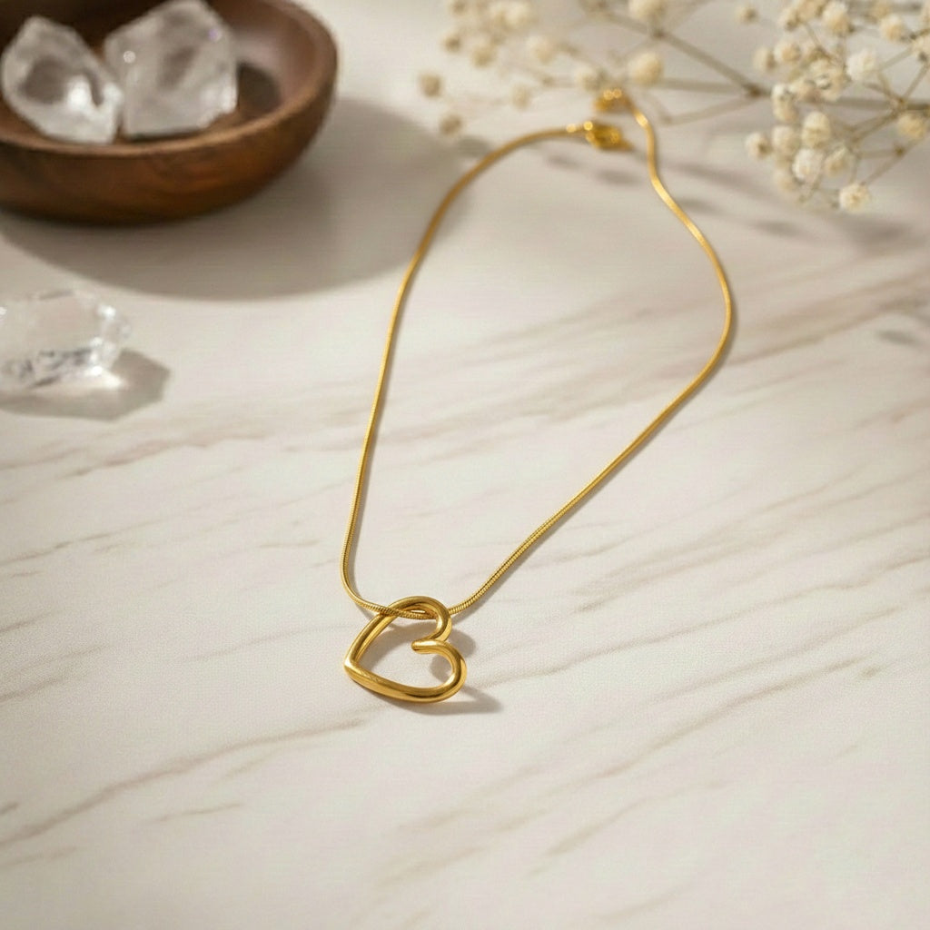 Infinite Love Heart Necklace - Anti Tarnish